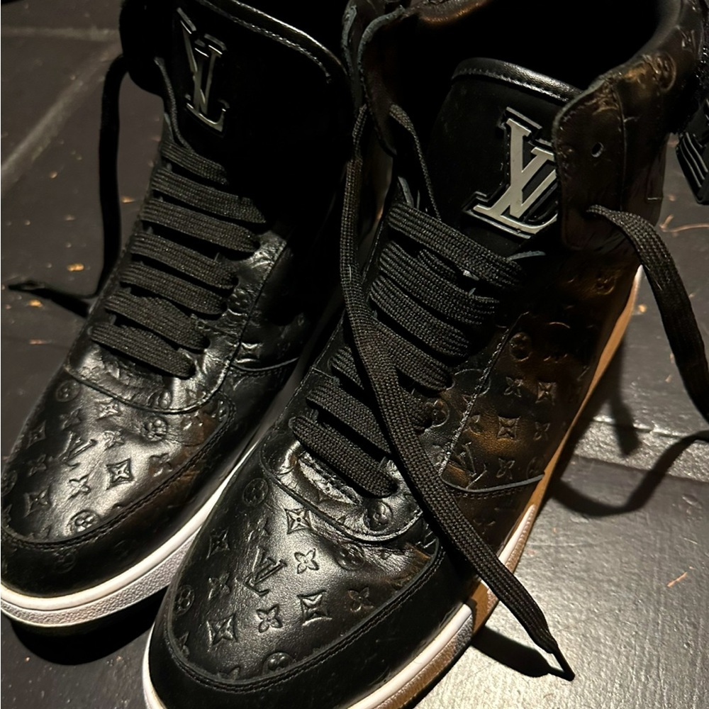 LV hightops